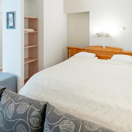 Wilde Guest Apartments Uelikooli 6 Tartu Buitenkant foto