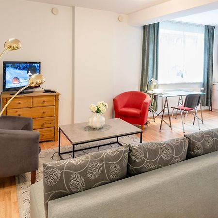 Wilde Guest Apartments Uelikooli 6 Tartu Buitenkant foto